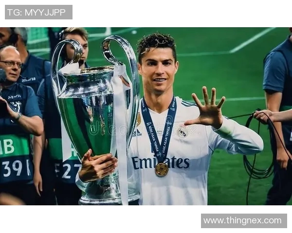 皇马与罗马对决罗纳尔多的传奇时刻再现球场辉煌