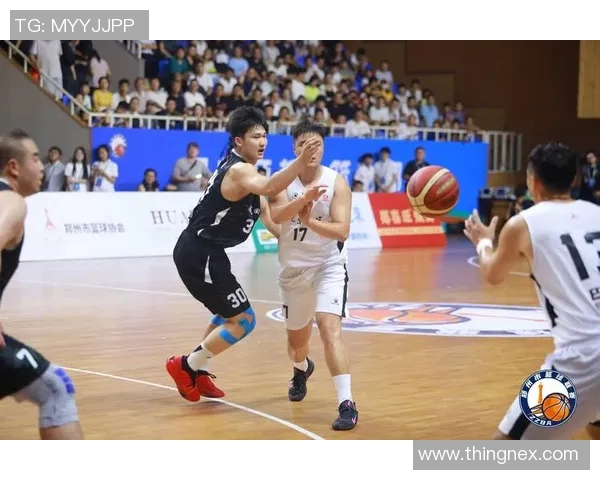 篮球明星们的精彩表现与打球风采盘点你知道哪些球员吗